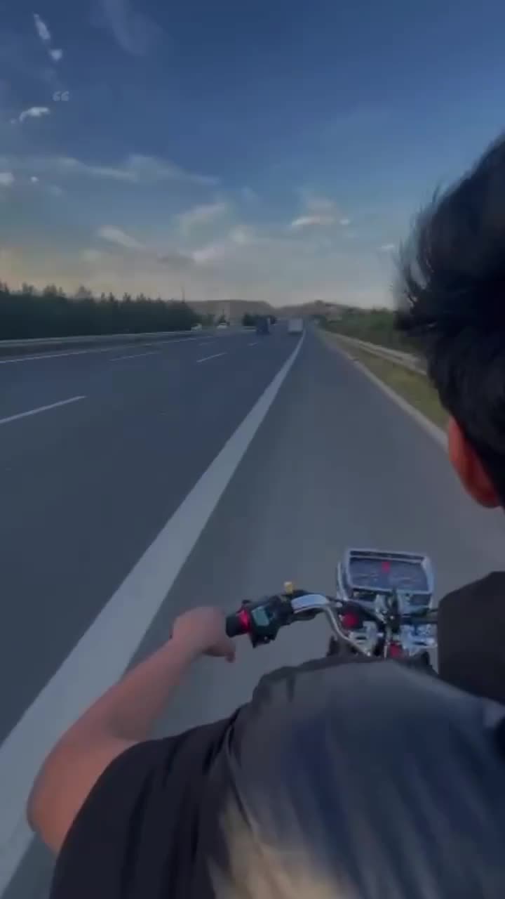 @𝕰𝖗𝖊𝖓🦅