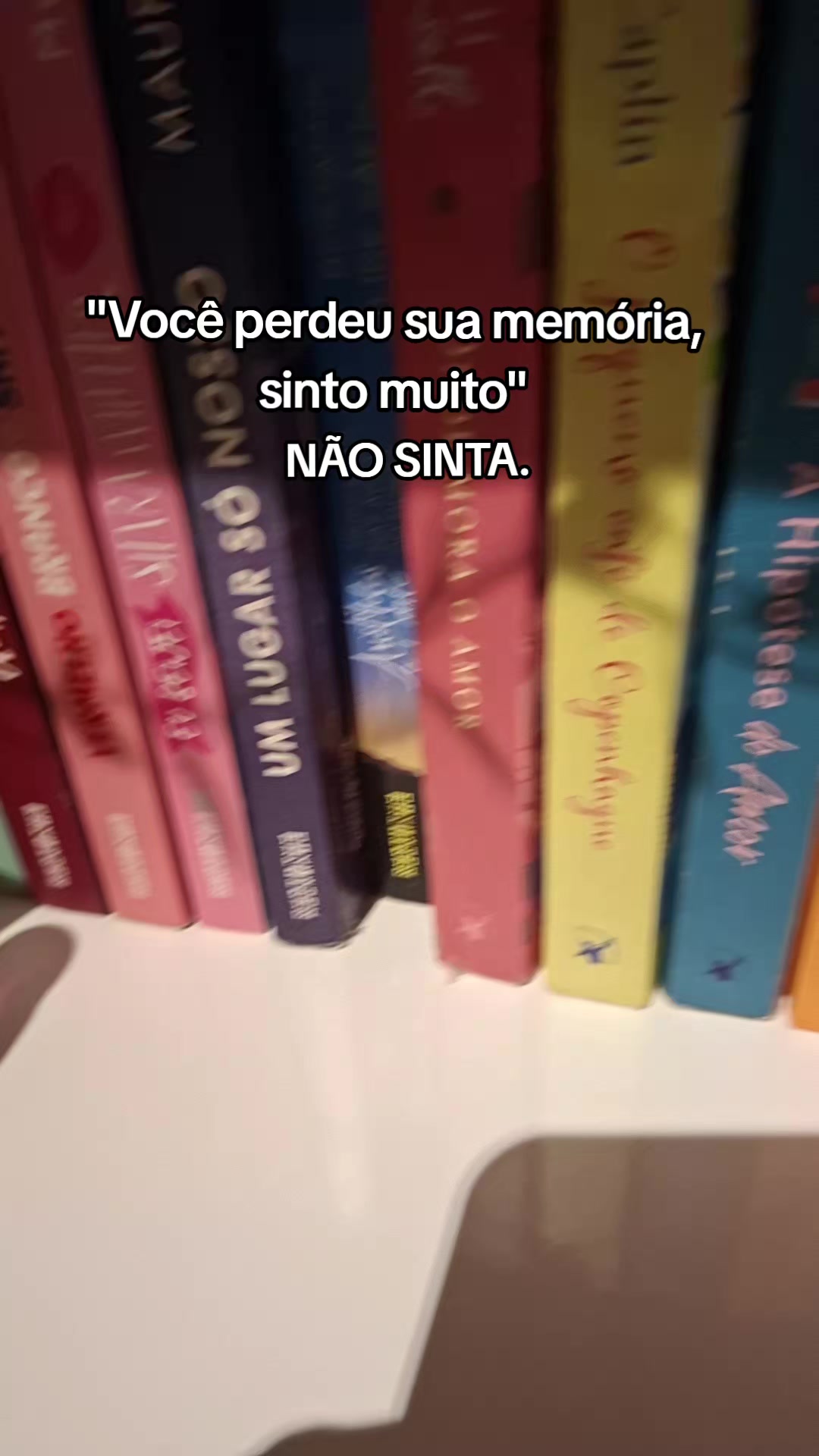 @ari – booktok💗📚