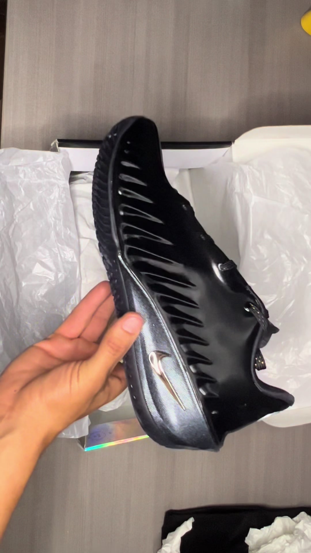 @Chilosneakers