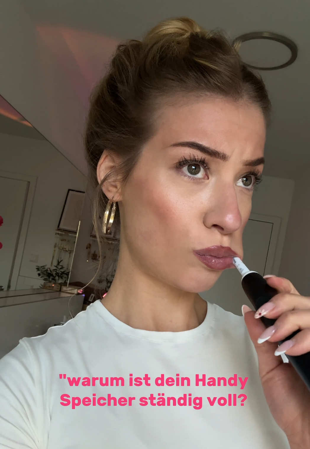 @JustSayEleanor