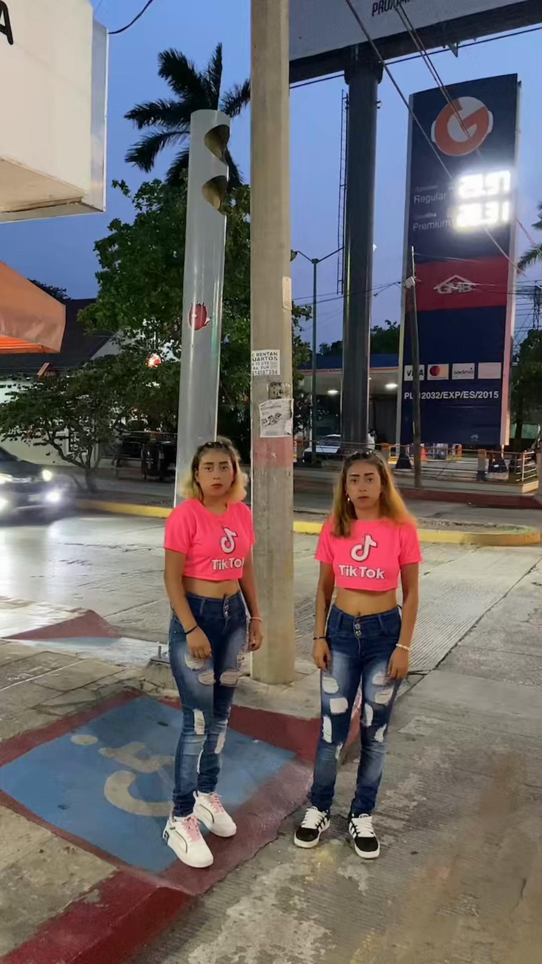 @Gemelas.S.D