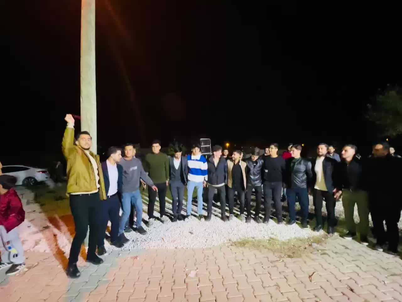 @Ferhat B&uuml;y&uuml;kaslan