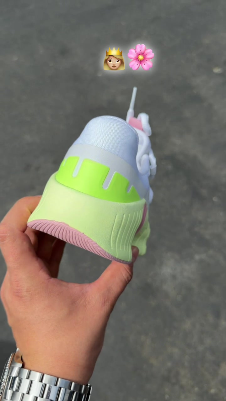 @TONYSNEAKERS