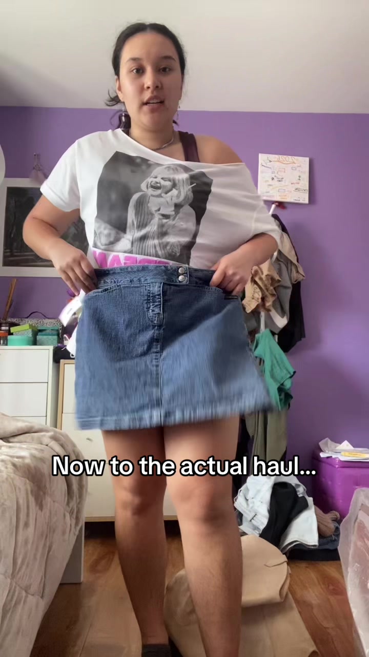 @a girl w/ poofy hair