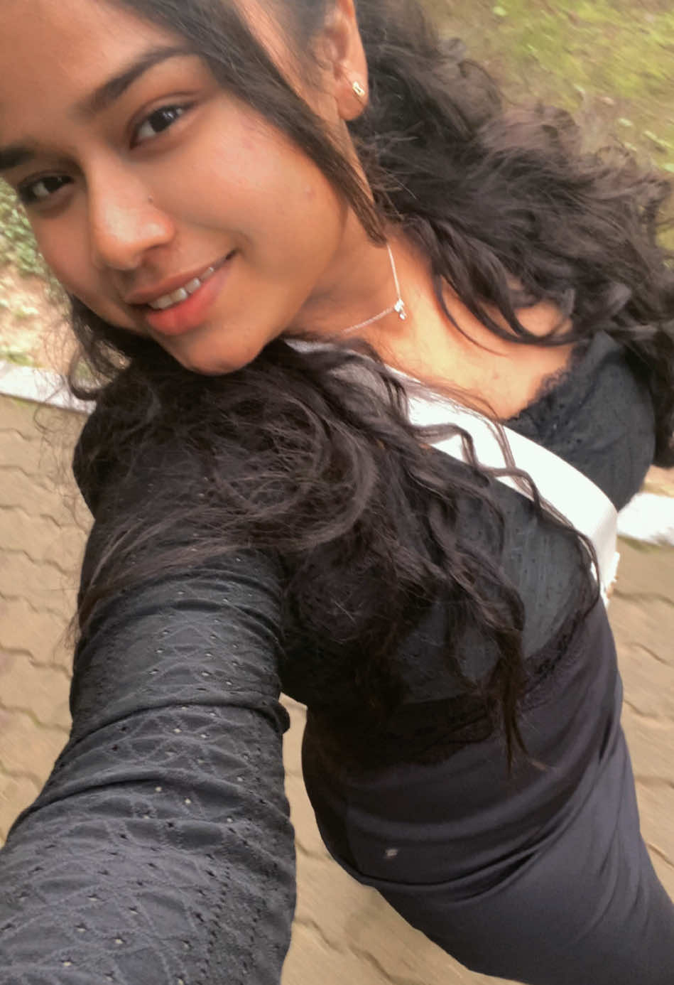 @Lucky ᥫ᭡🇰🇷🇱🇰