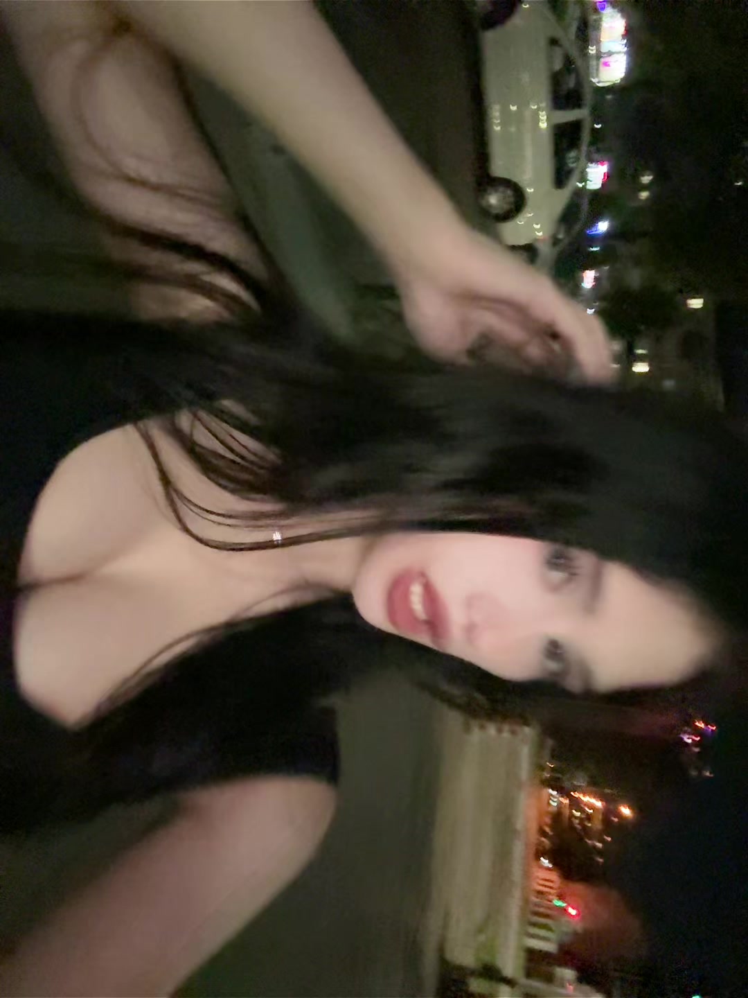 @викулька🧛🏿♀️