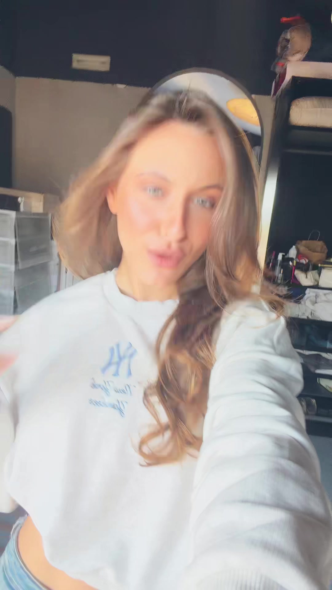 @Noemj