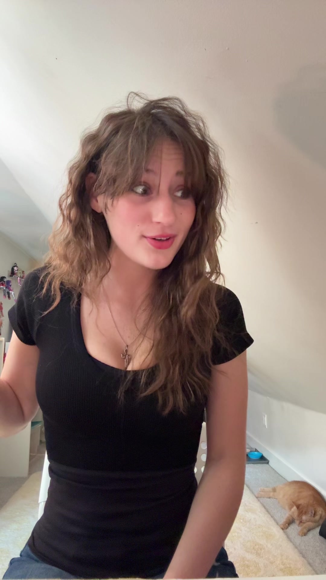@Livvyシ