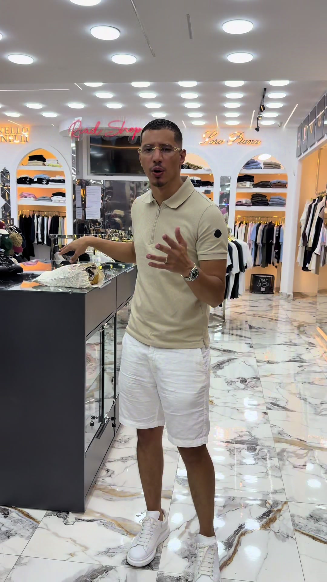 @Riad Shop