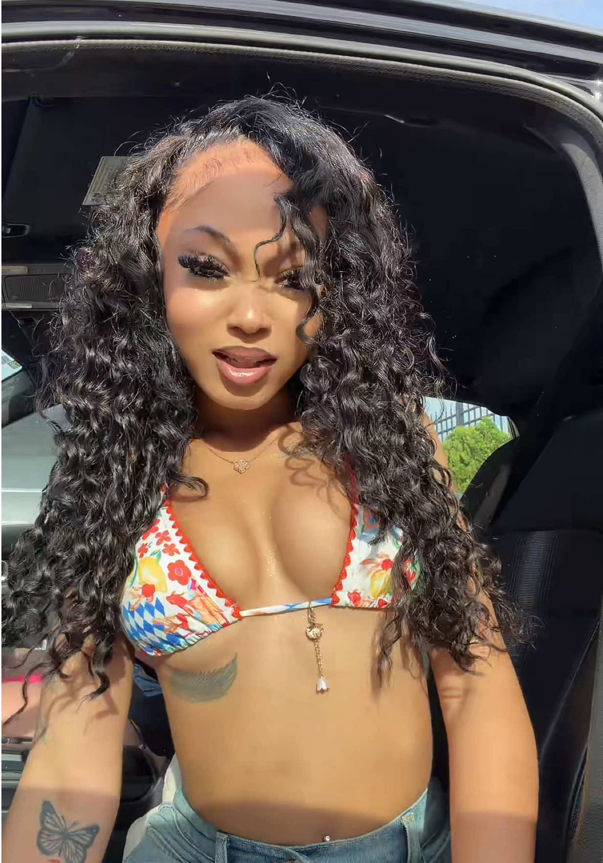 @Ni