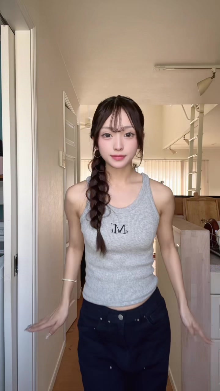 @胡晴