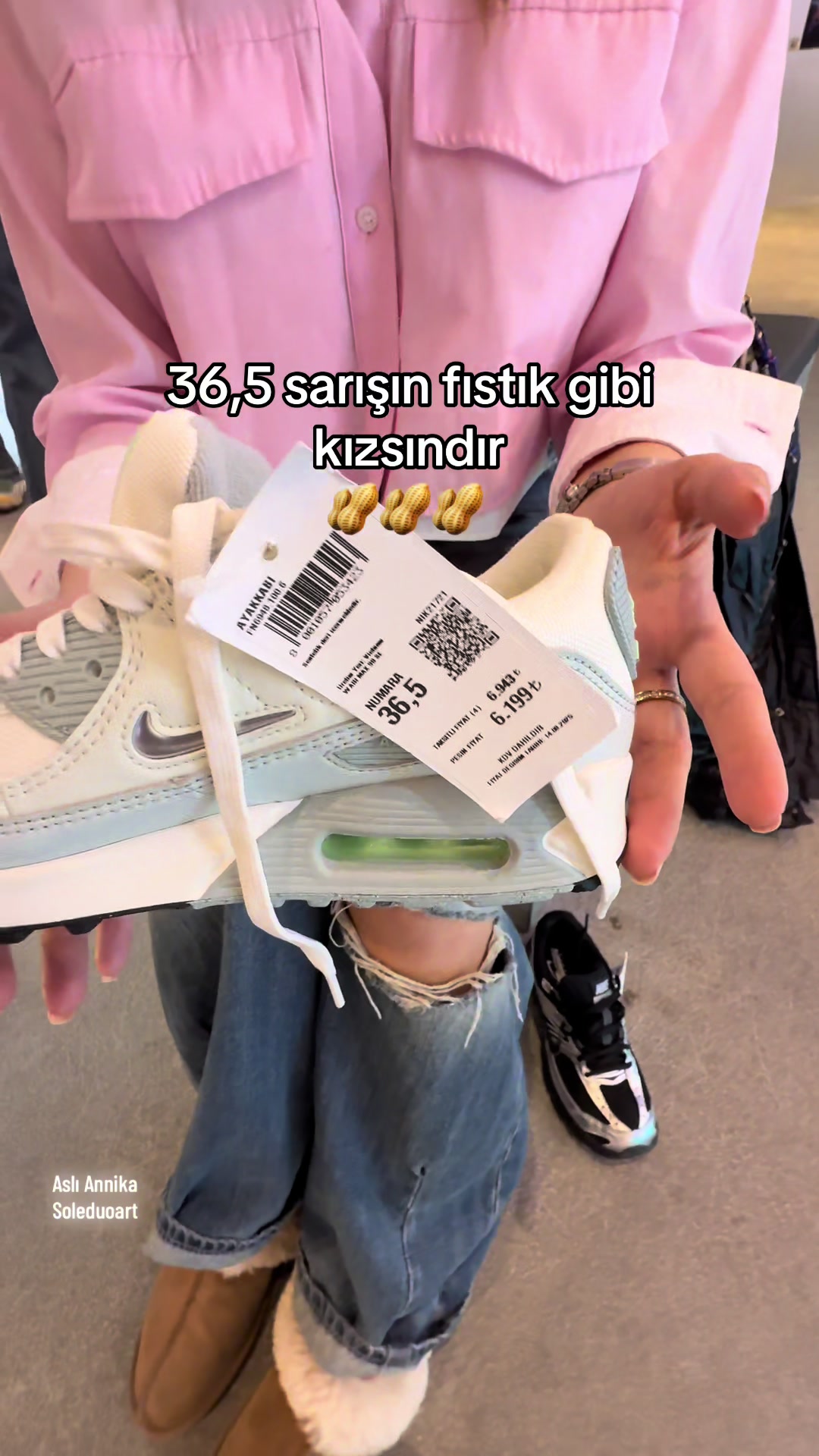 @Aslı Annika