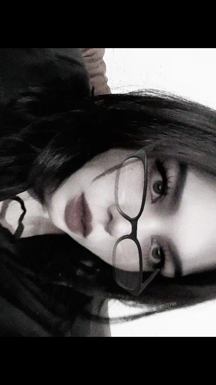 @Vαɳყα 🖤