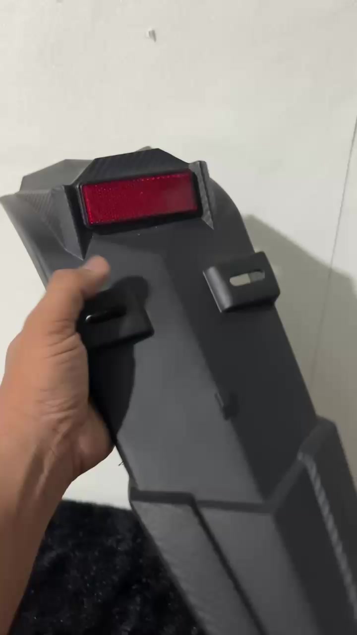 @Fu009