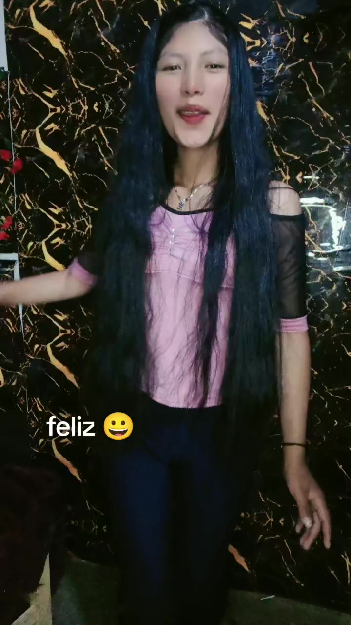 @&hearts;️🦋t&uacute; cholita Elvira 🦋&hearts;️