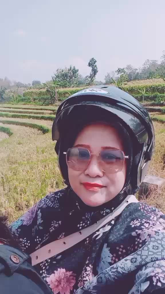 @Niniknur