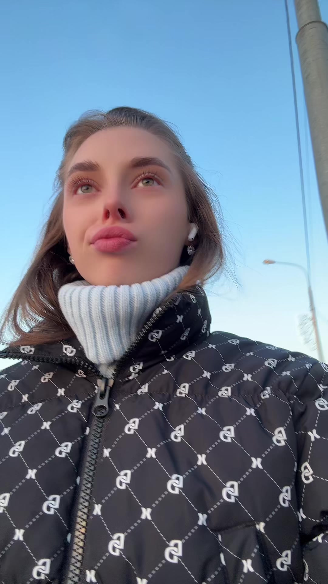 @Алечка😻💗❤️