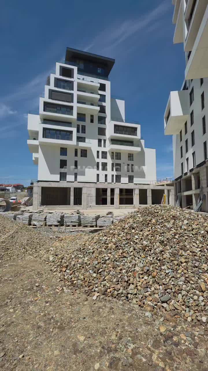 @Royal Real Estate