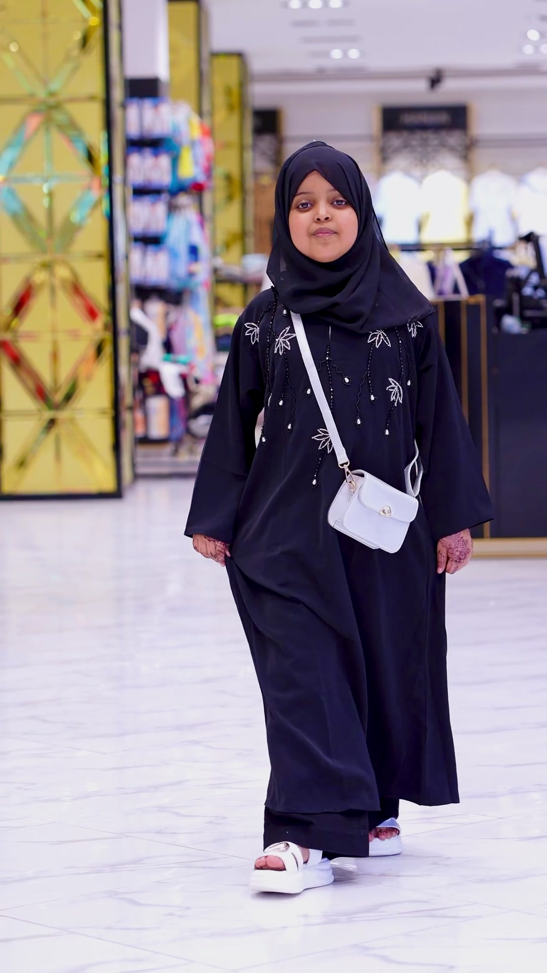@Hanan Fashion
