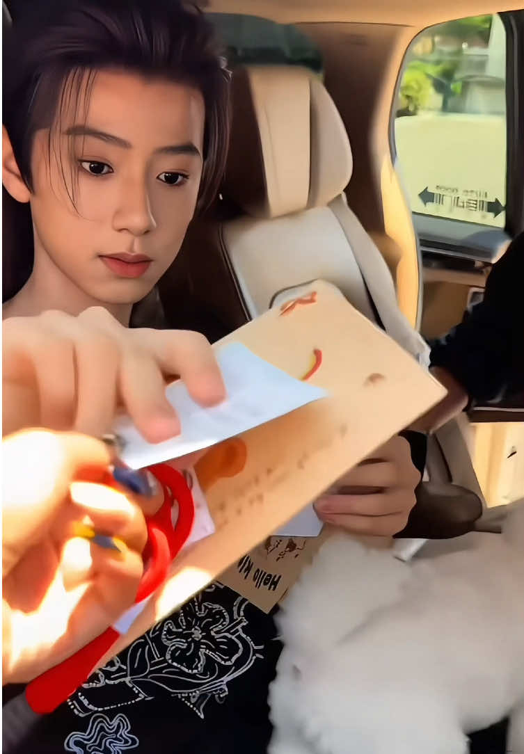 @&bull; เรียกข้าว่าฮูหยิน🧝&zwj;♀️🇨🇳