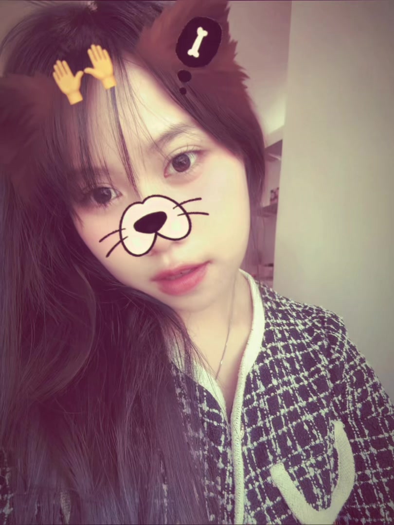 @Benita Vongvichit
