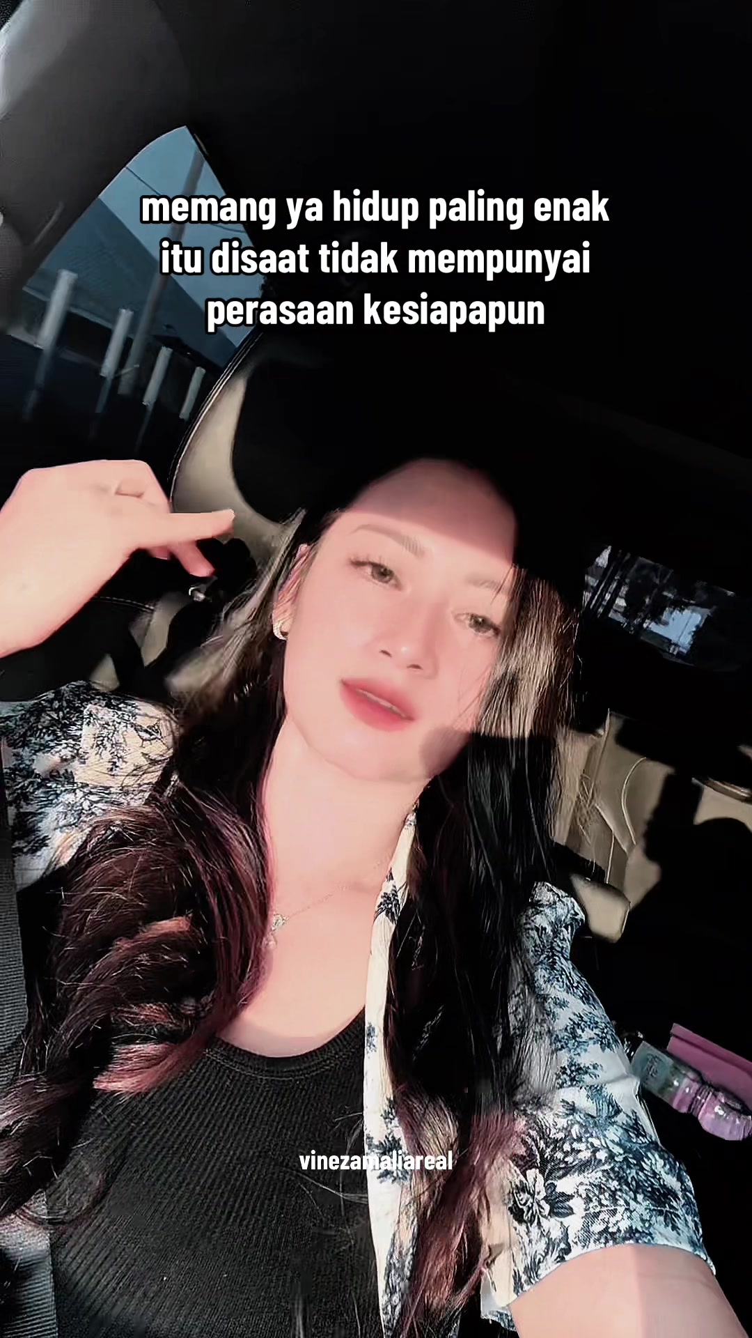 @VinezAmalia