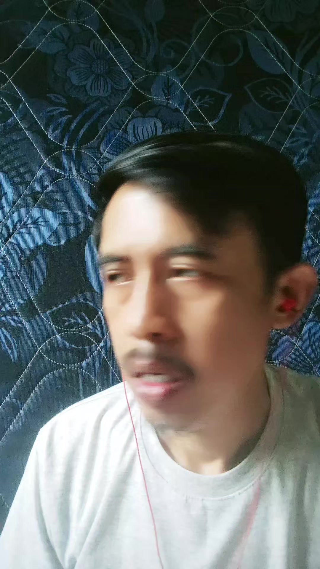 @𝐂𝐡𝐚𝐧 𝐑𝐮𝐛𝐢_𝟏𝟔