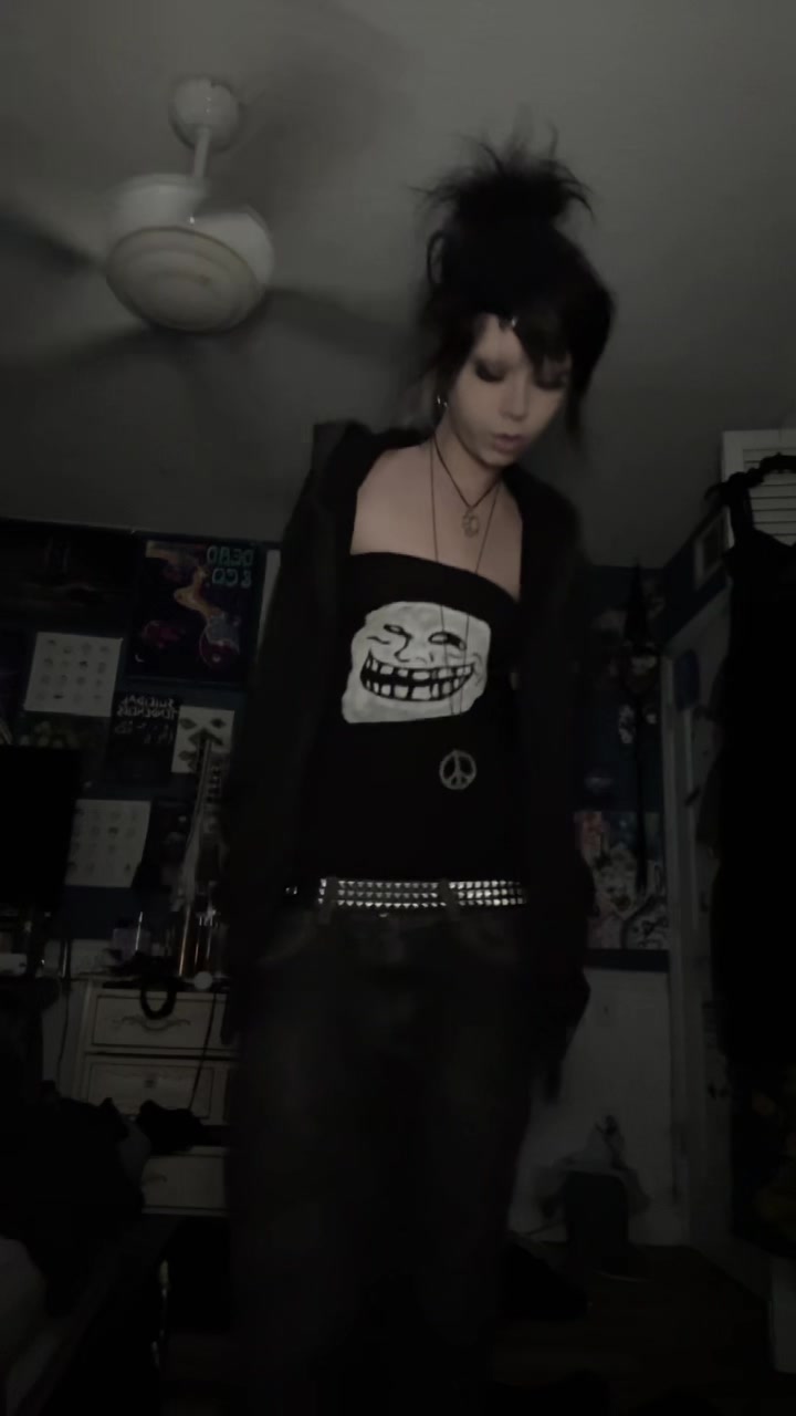 @☠️
