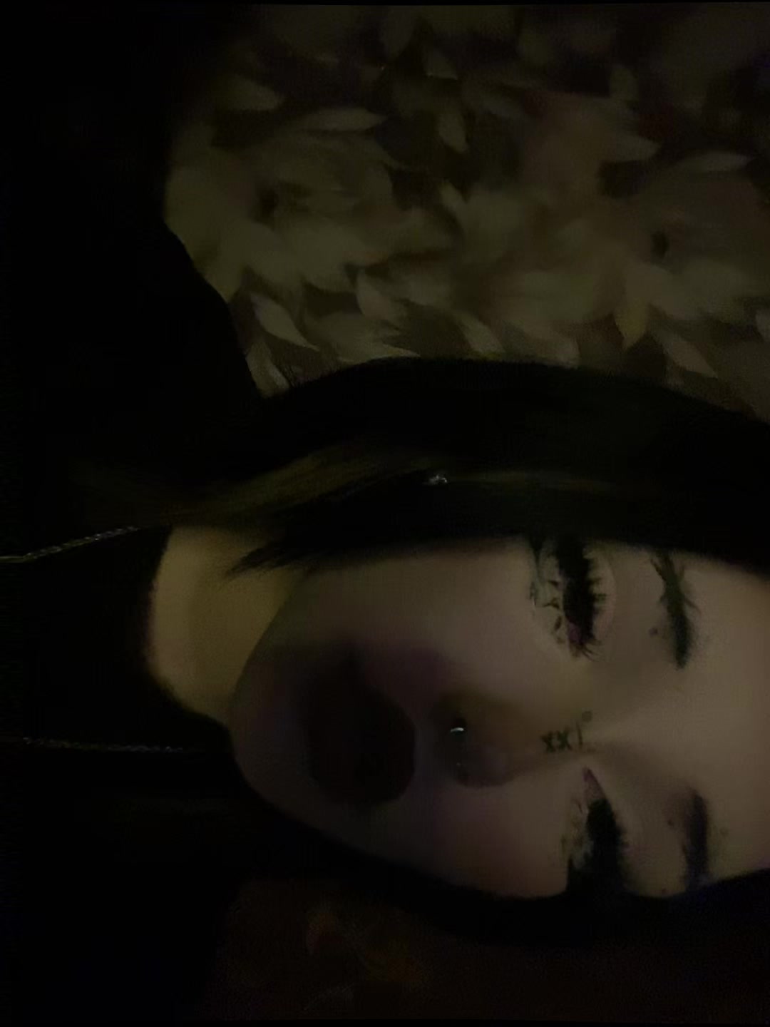 @🙎🏻♀️VILOVE🧟♀️