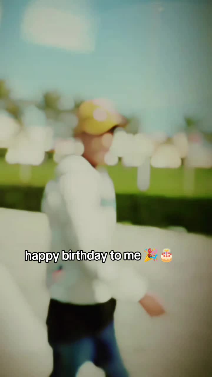 @Mr: simple 👉❣️🇶🇦