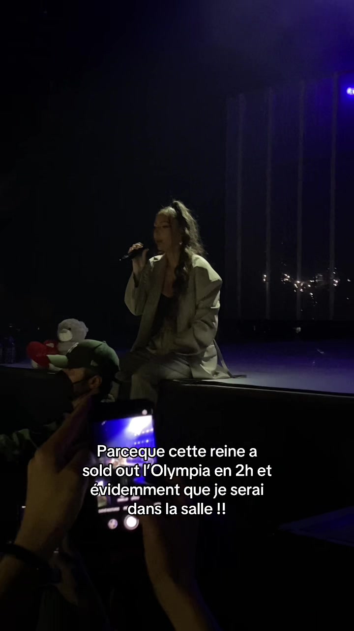 @Julie la star de vos vies