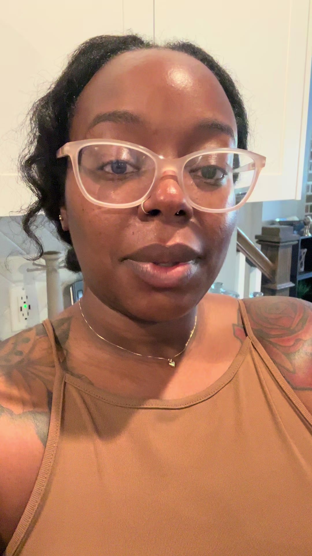 @Essencetheherbalist