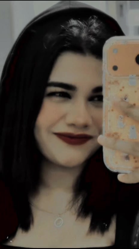 @𝐀 𝐌 𝐀 𝐍 𝐃 𝐈 🧚🏻&zwj;♀️