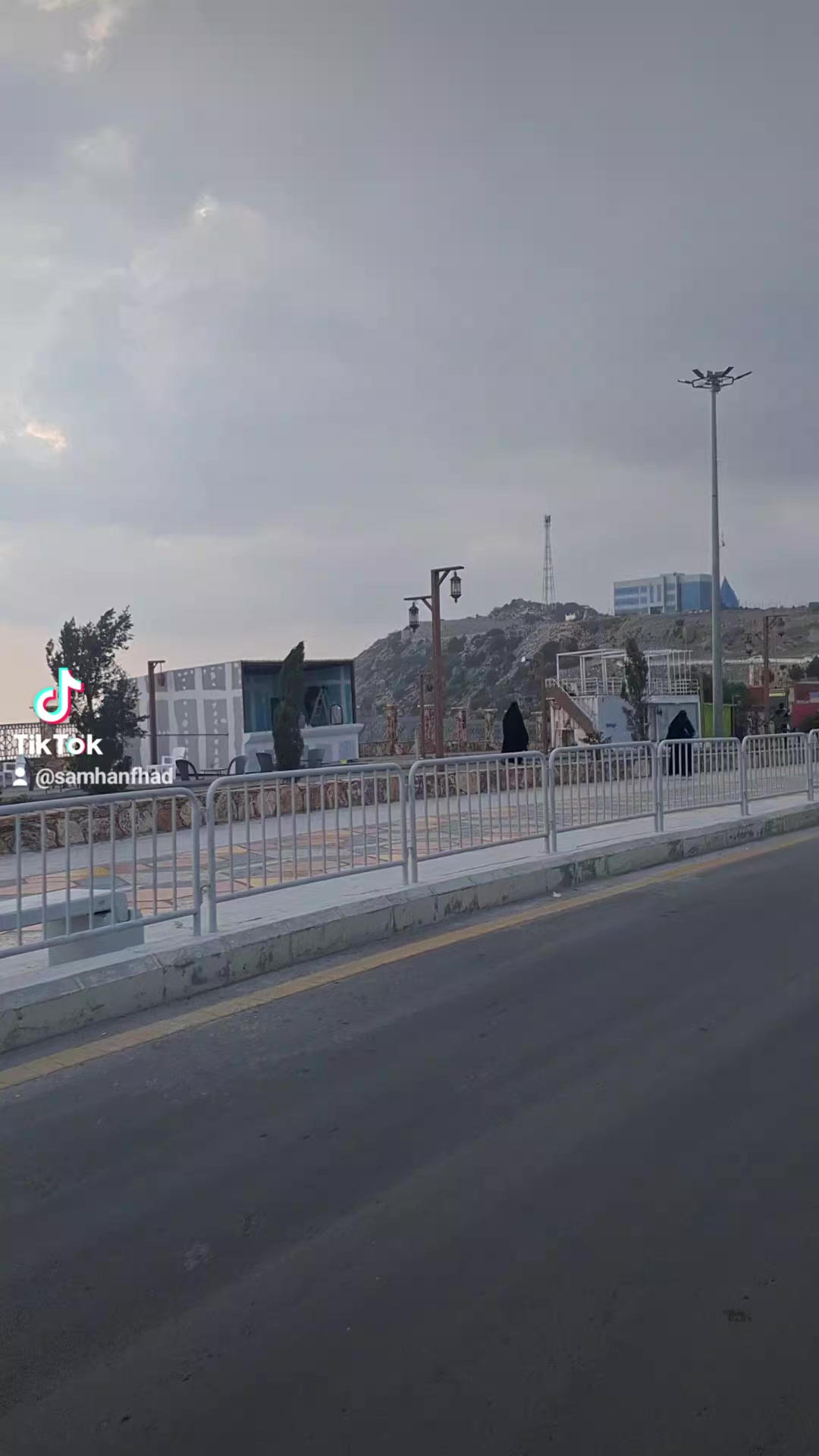@الحارث