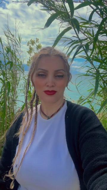 @Zeyneplim
