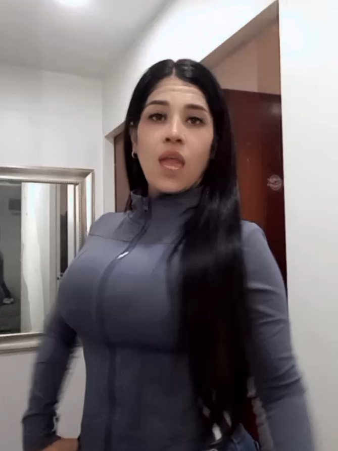@Ani💙🇻🇪