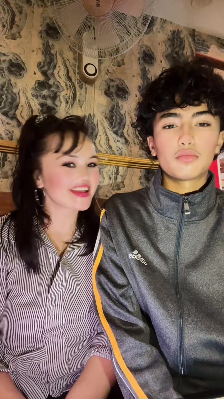 @kalpana regmi🎤🎧️🎶❣️