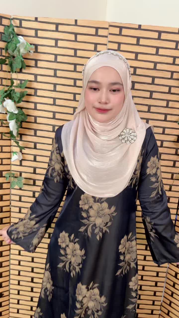 @aniscloset