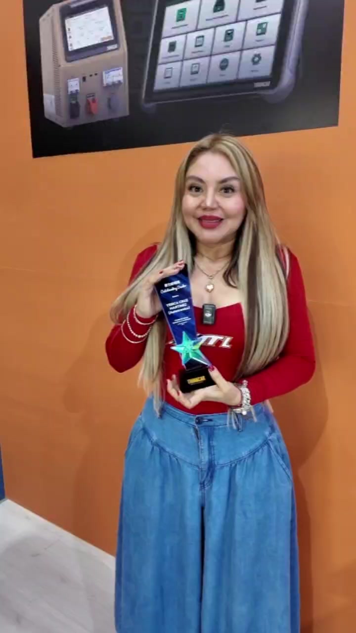 @YesiATL