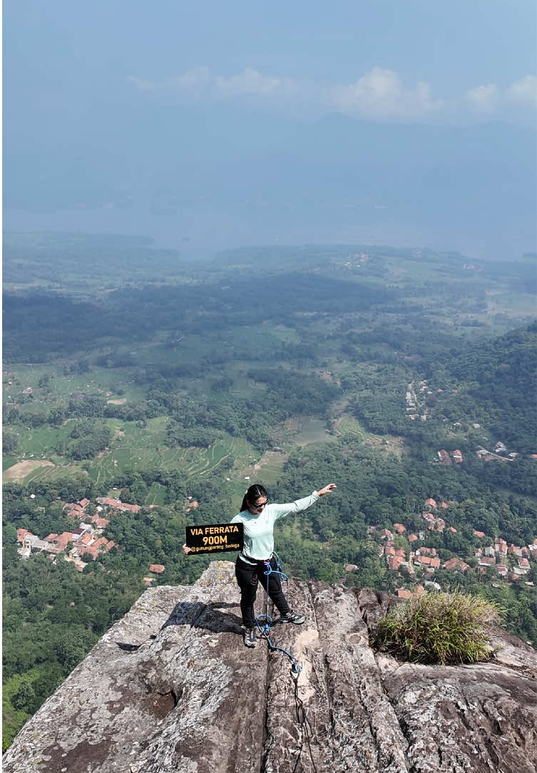@Putri Nadeak