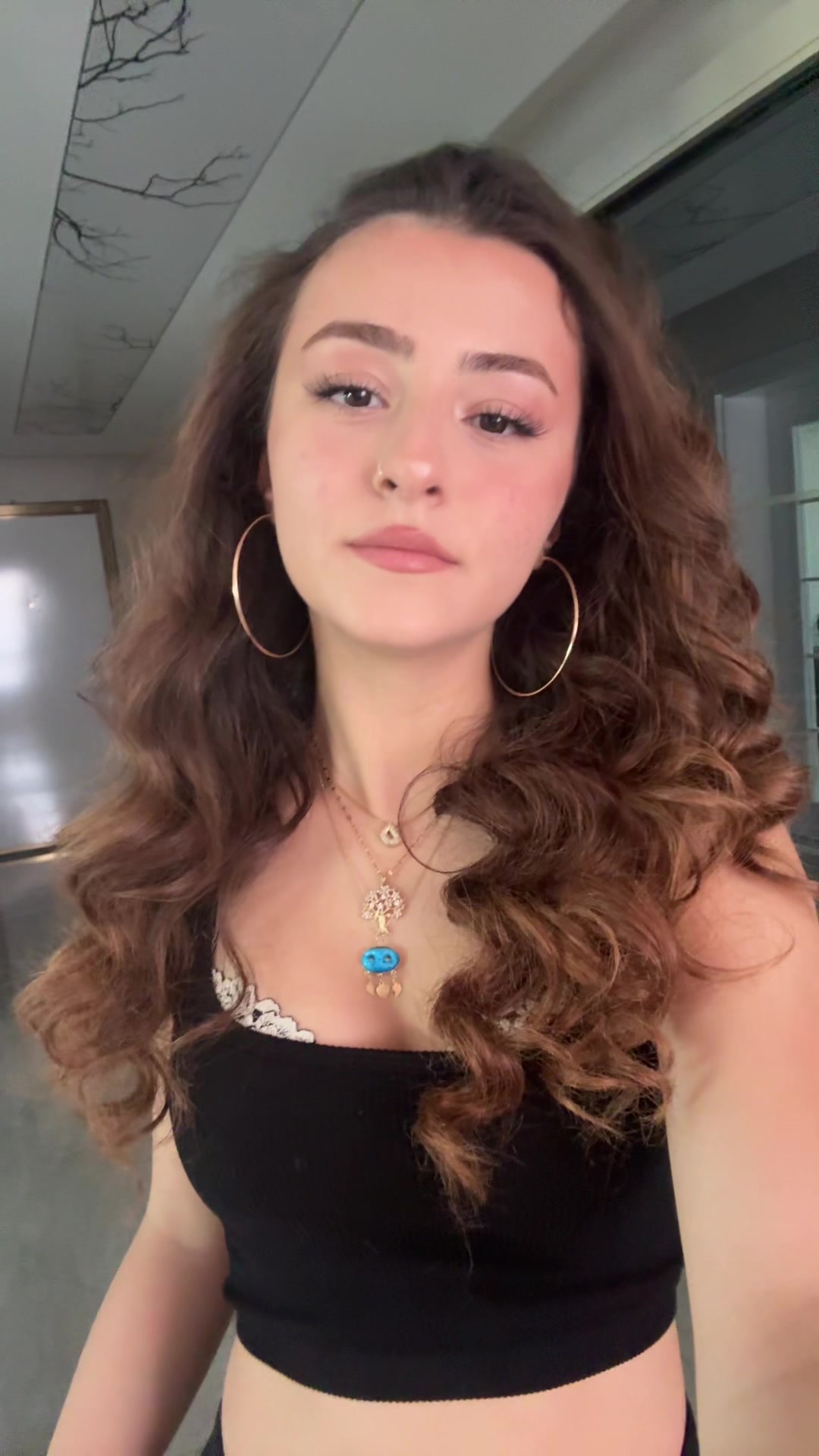 @𝐝𝐚𝐩𝐡𝐧𝐞