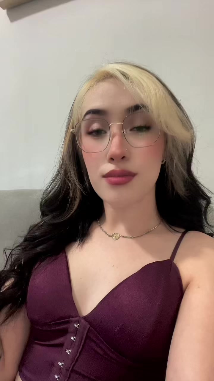 @Roxana De La Rosa Nu