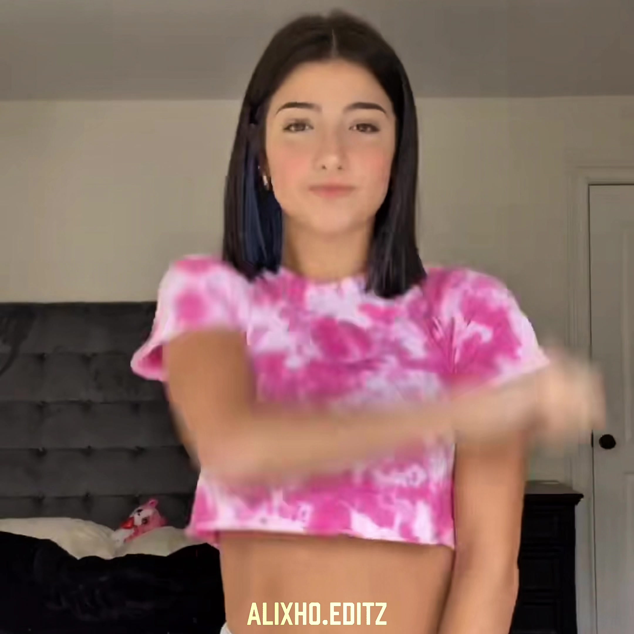 @𝐀𝐋𝐈𝐗𝐇𝐎