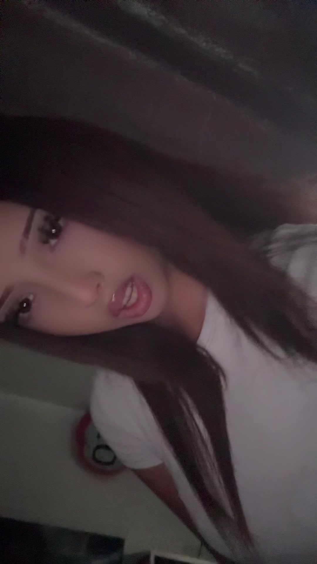 @𝑬