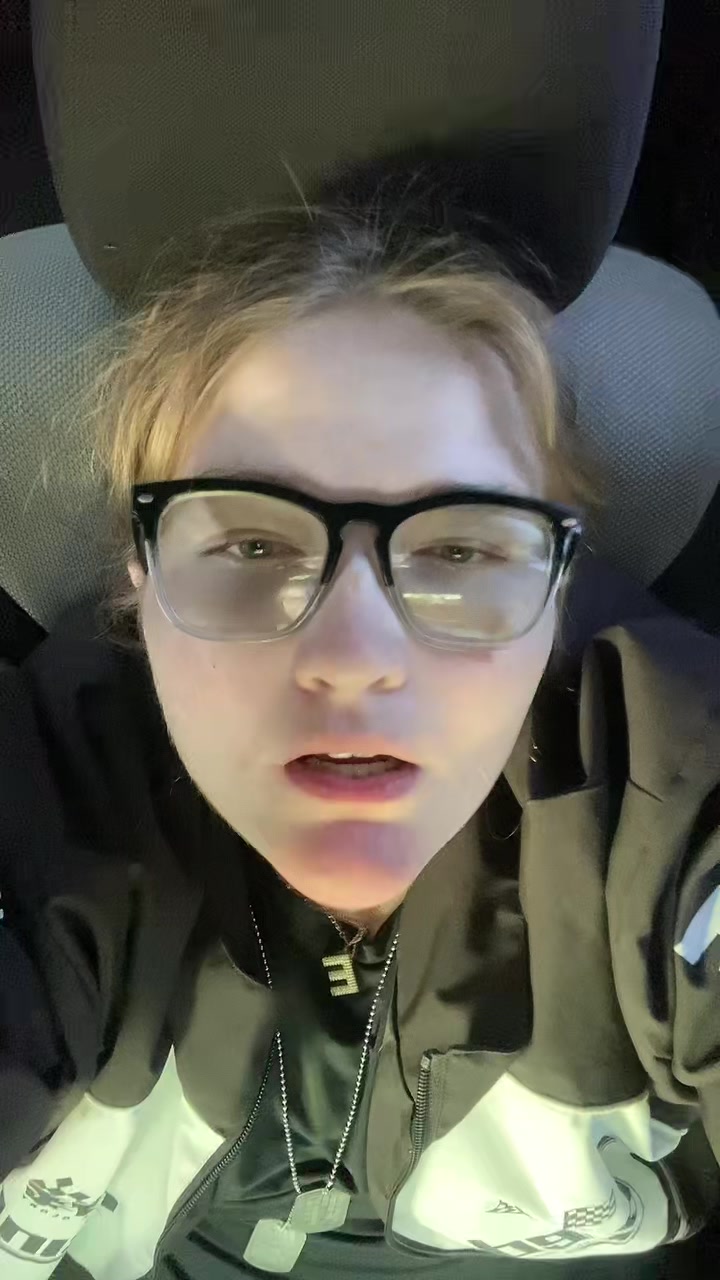 @Esther