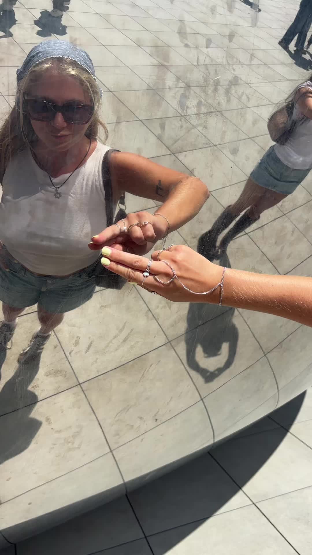 @Lilygoldman