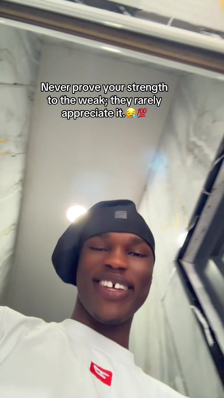 @Chukwusom🌴🦅