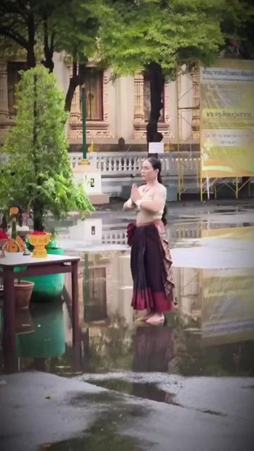 @ใบเตยนางรำที่ดูดวงได้นิดหน่อย