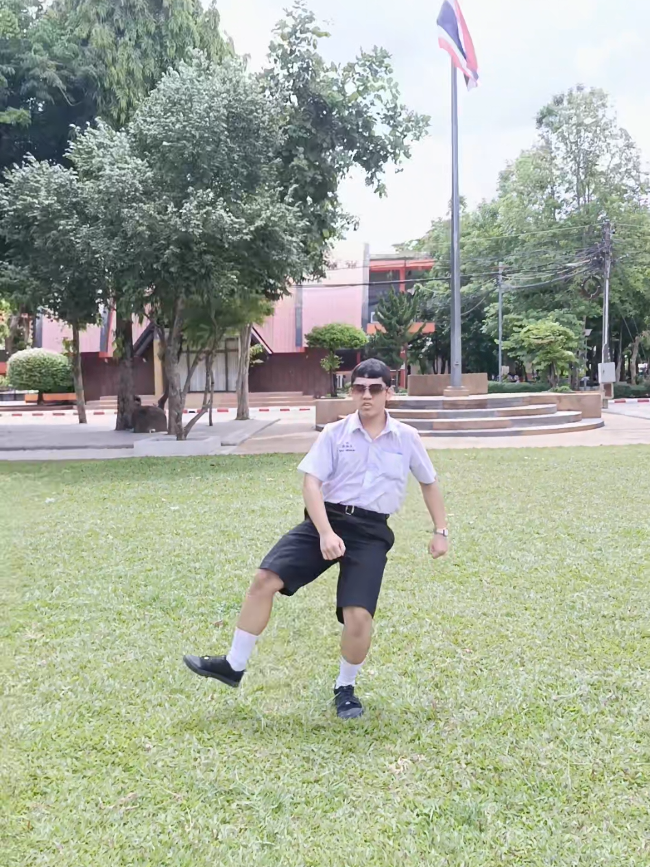 @นี่กอไผ่ ไม่ใช่ กอไก่