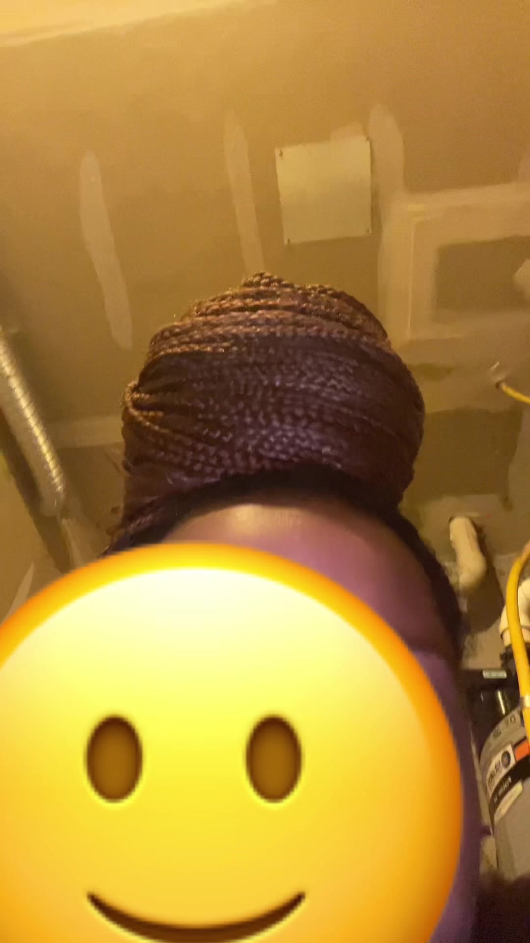 @Dee_nuggss